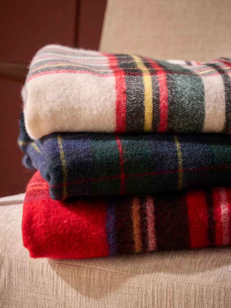 Cyrillus Wool Tartan Throw